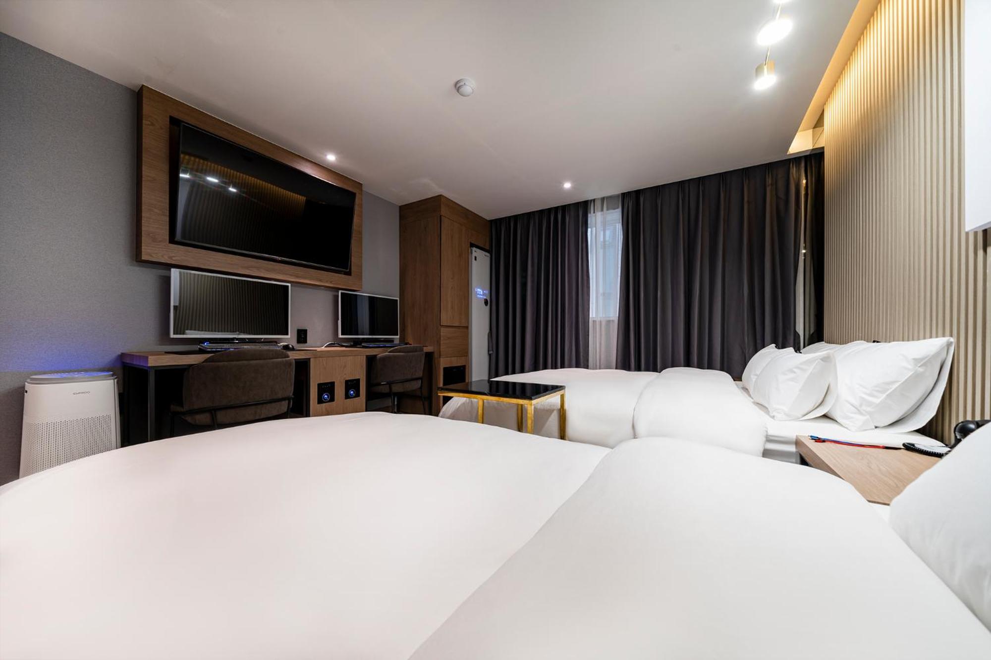 Urban Brown Hotel Chungju City Hall 外观 照片