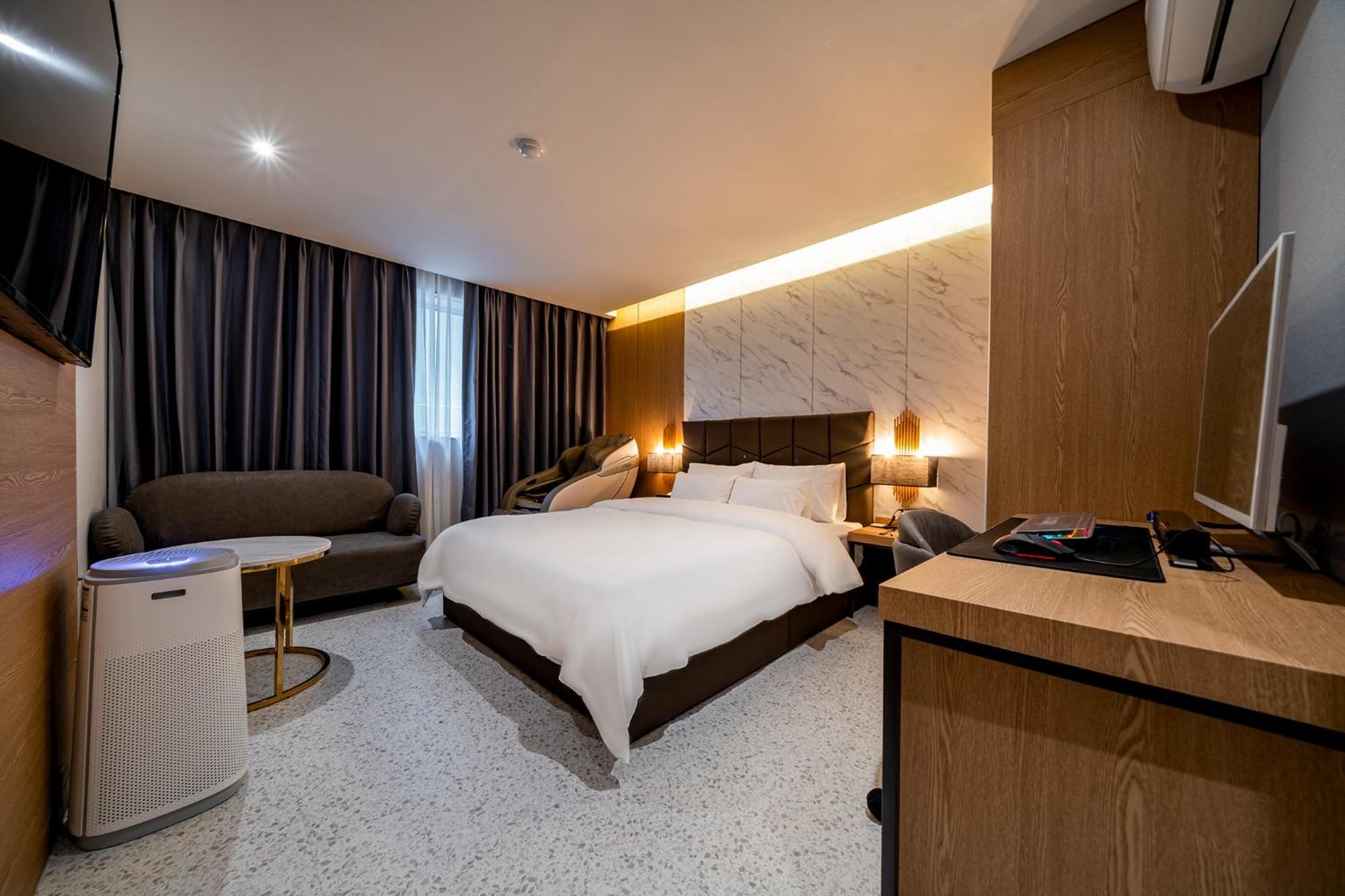 Urban Brown Hotel Chungju City Hall 外观 照片