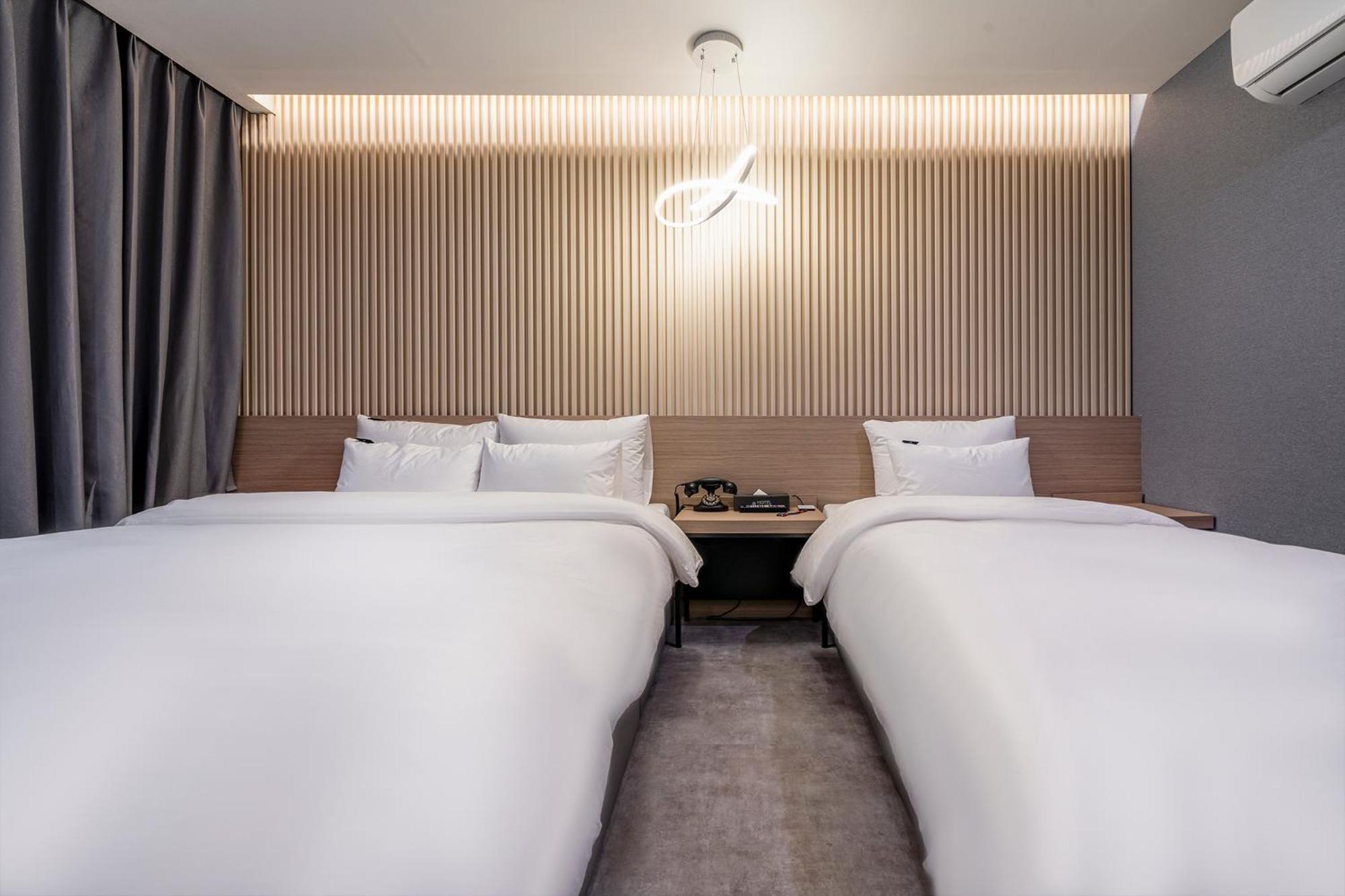 Urban Brown Hotel Chungju City Hall 外观 照片