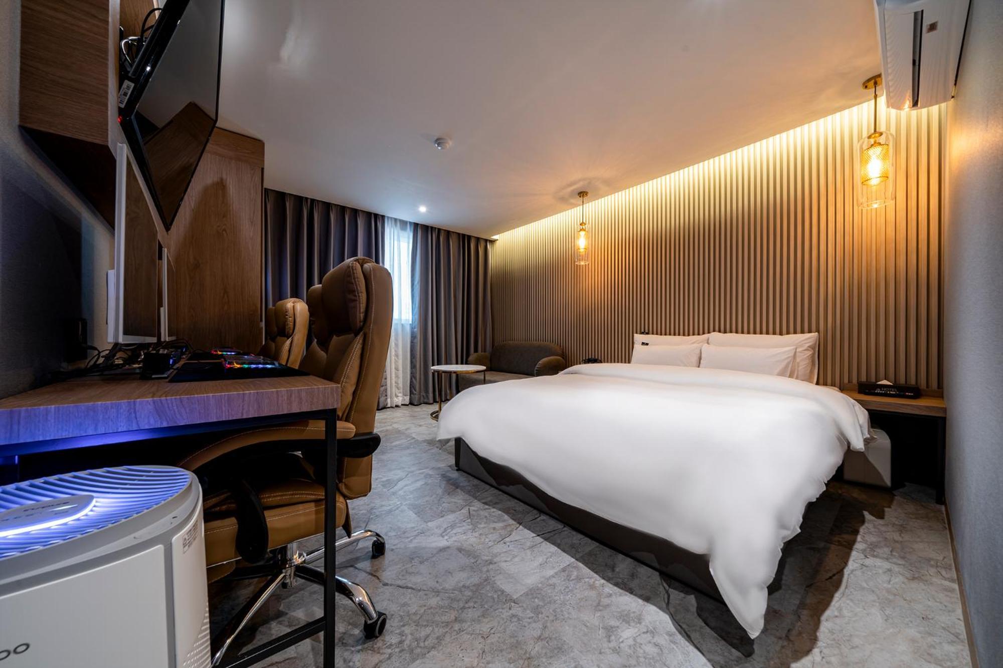 Urban Brown Hotel Chungju City Hall 外观 照片