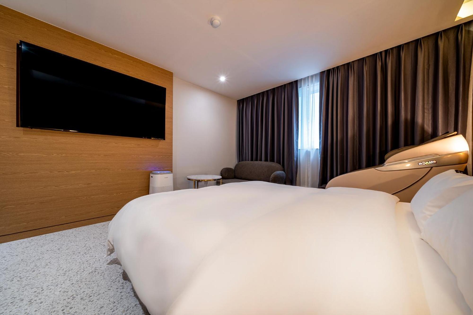 Urban Brown Hotel Chungju City Hall 外观 照片