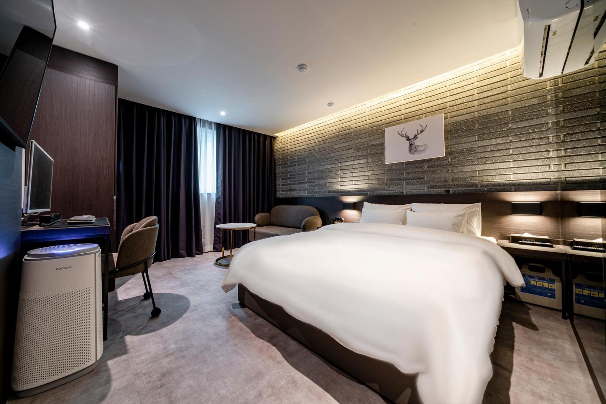 Urban Brown Hotel Chungju City Hall 外观 照片